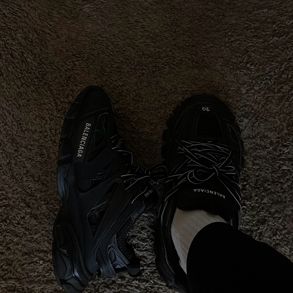 Balenciaga Tracks EUR39 - Picture 3 of 3